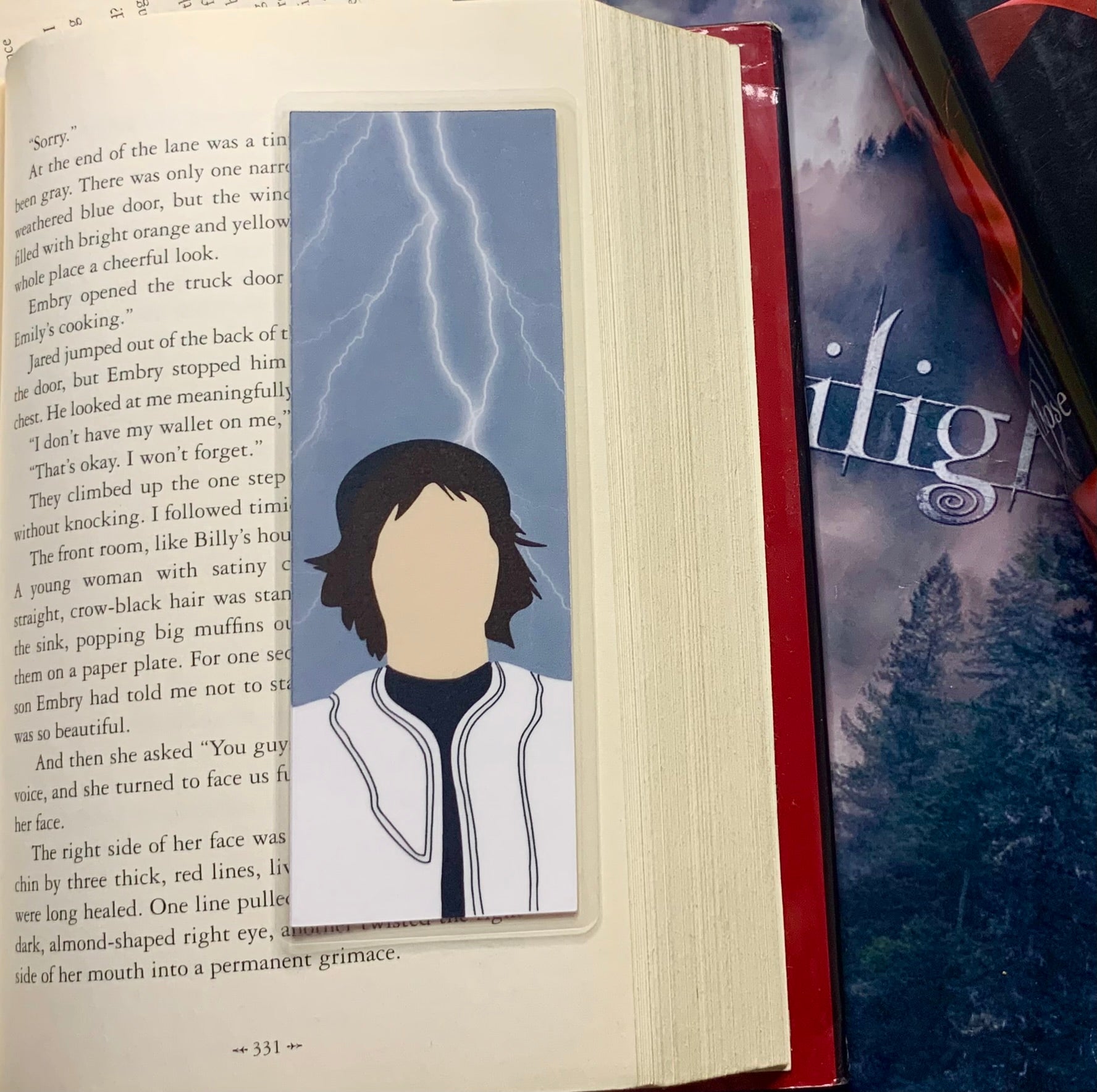 The Twilight Saga New Moon Bookmark Alice (The Cullen's)